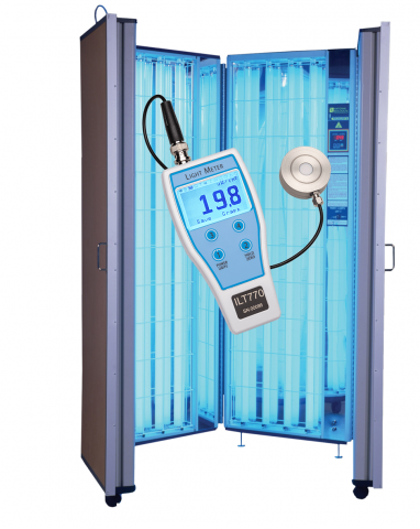 ILT770 in phototherapy booth
